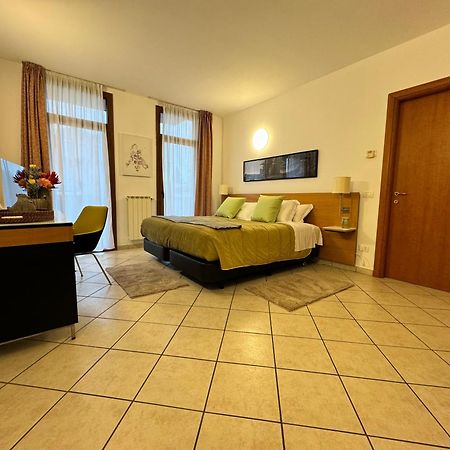 سوما لومباردو Residence Malpensa المظهر الخارجي الصورة